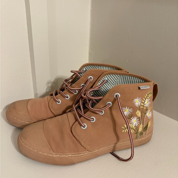 Embroidered Floral High-Top Sneakers - Picture 1 of 6